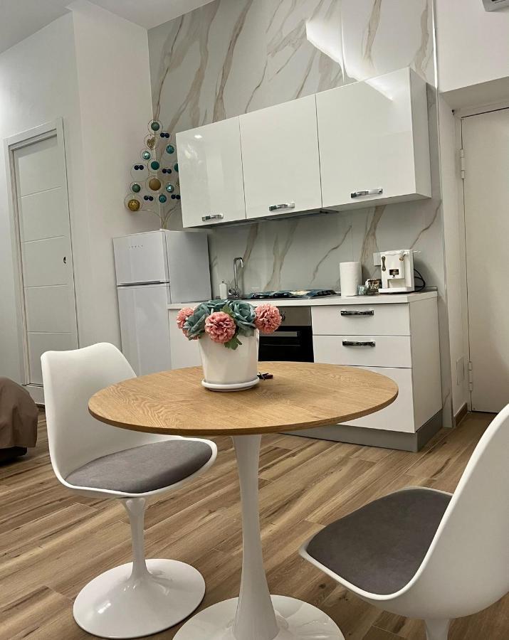 Guest House Napul'E 那不勒斯 外观 照片
